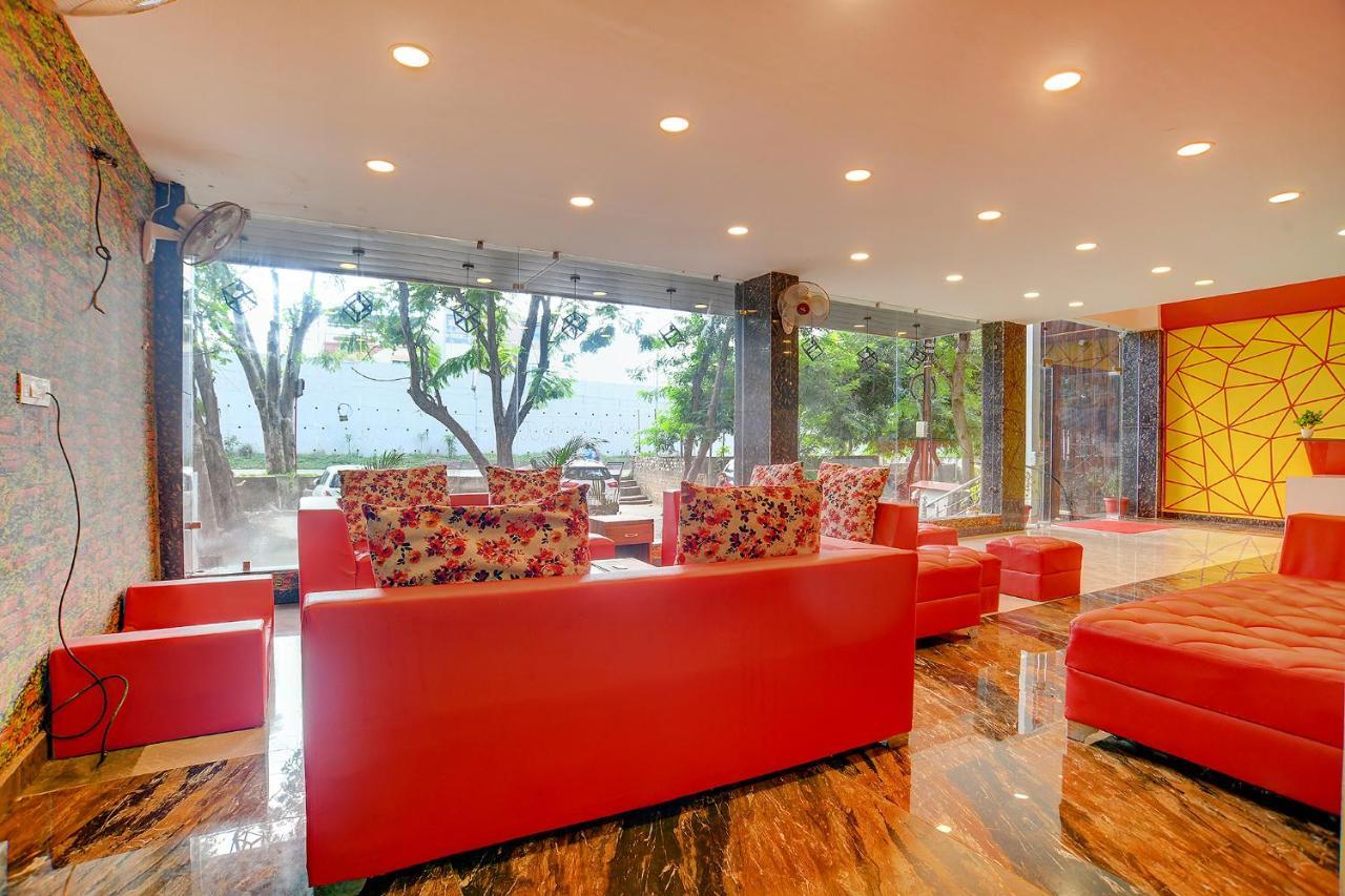 Fabhotel Rajat Crown ボーパール エクステリア 写真
